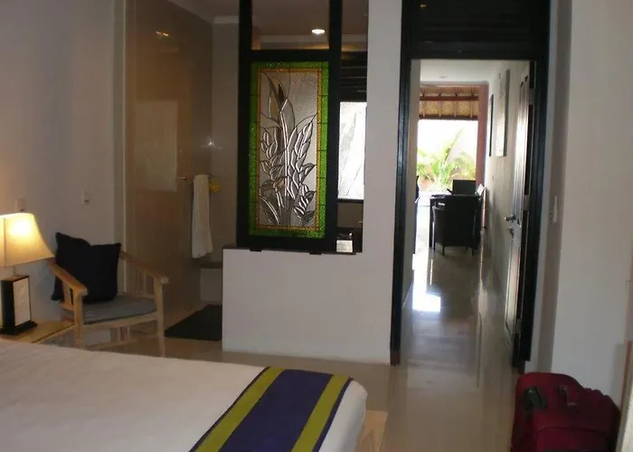 5 Bedroom - Regency B8 Villa *