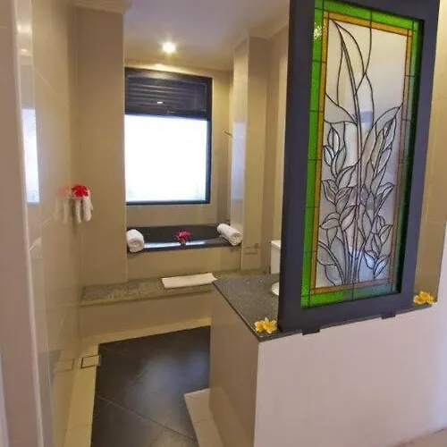 Villa 5 Bedroom - Regency B8
